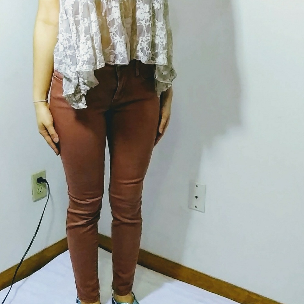 Bullhead Jeggings Size 5